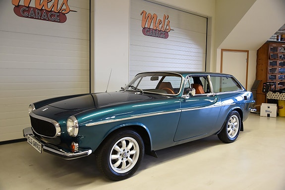 Volvo 1800ES 2 of 30