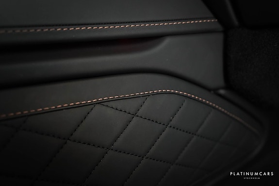 Mercedes-Benz G63 21 of 28