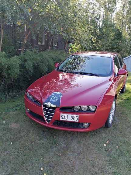 Alfa Romeo 159 3 of 4