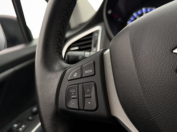 Suzuki S-Cross 14 of 30