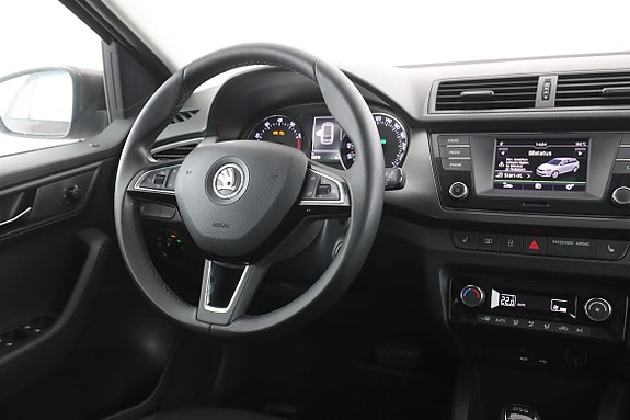 Skoda Fabia 14 of 30