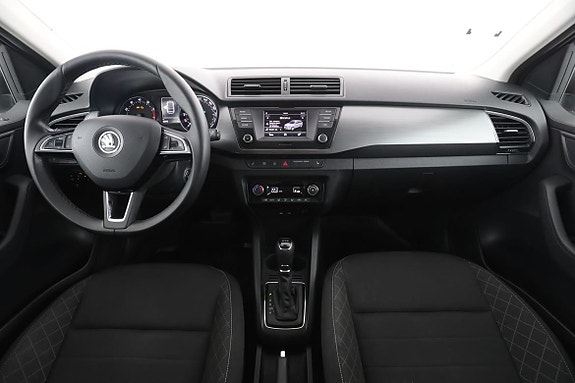 Skoda Fabia 13 of 30