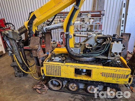 Thordab DMX 520  Rivningsrobot med hydraulhammare och...
