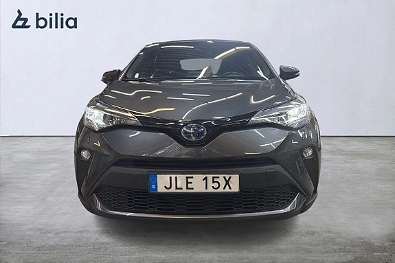 Toyota C-HR 6 of 21