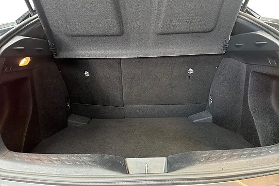 Toyota C-HR 12 of 21