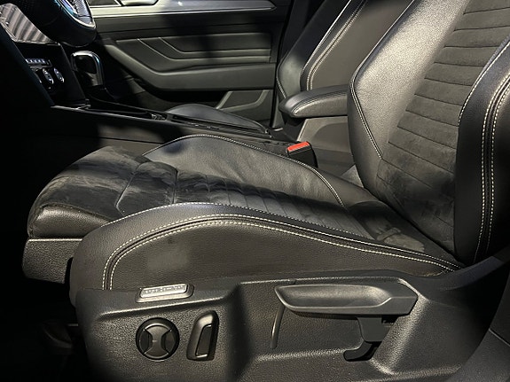 Volkswagen Passat 5 of 18