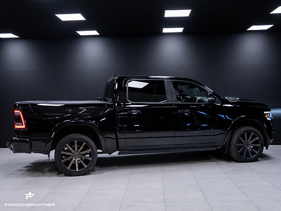 Dodge RAM 1500 10 of 30