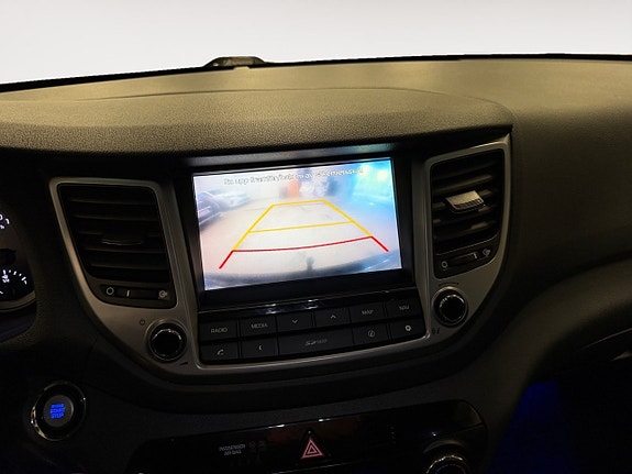 Hyundai Tucson 15 of 17