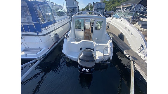 Finnmaster 6100 MC 2006 Mercury Optimax 2005 4 of 17