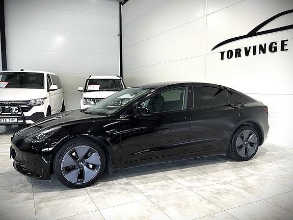 Tesla Model 3 3 of 25