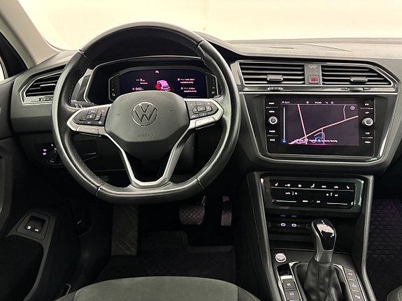 Volkswagen Tiguan 19 of 25