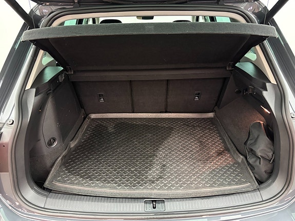 Volkswagen Tiguan 11 of 25
