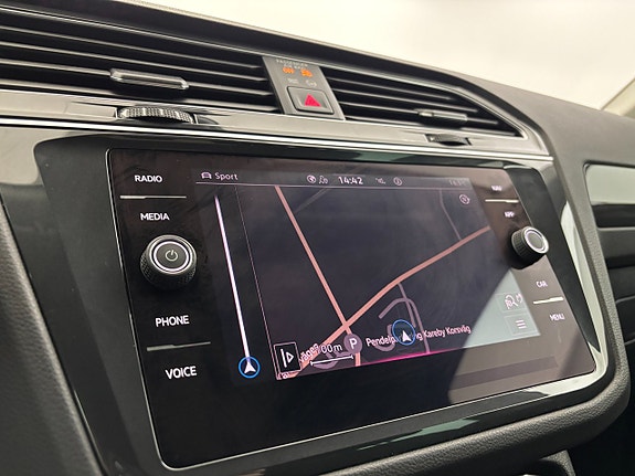 Volkswagen Tiguan 24 of 25