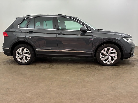 Volkswagen Tiguan 7 of 25