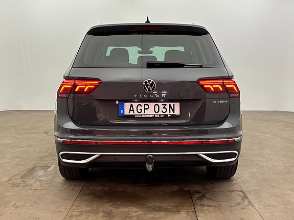 Volkswagen Tiguan 5 of 25