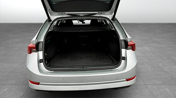 Skoda Octavia 12 of 14