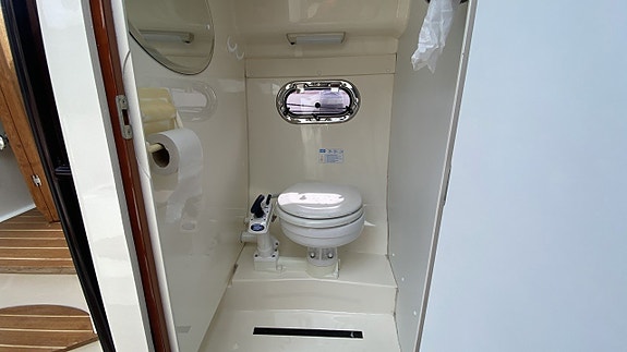 Aquador 23 DC 2007 Volvo Penta D4-260 UNIK MOTOR! 15 of 20