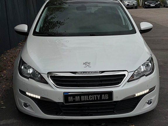 Peugeot 308 SW 9 of 15