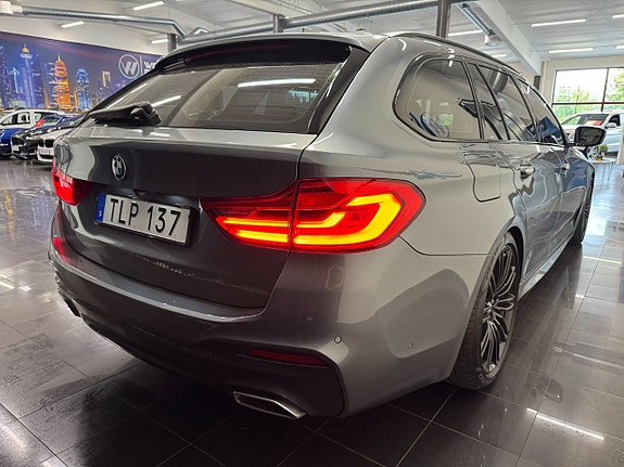 BMW 530d 6 of 30