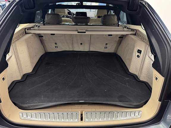 BMW 530d 25 of 30