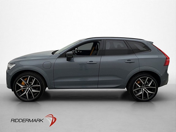 Volvo XC60 2 of 30