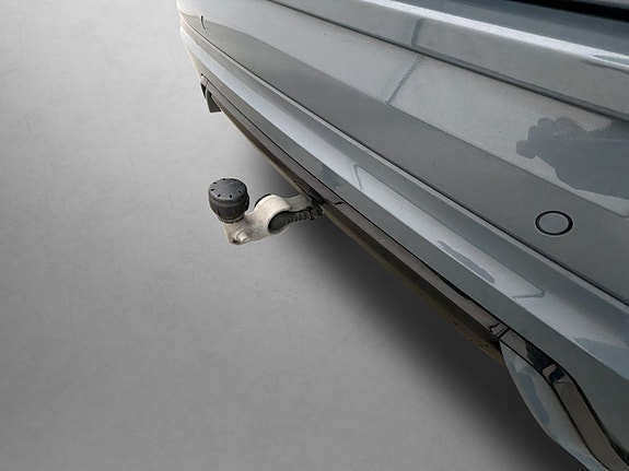Volvo XC60 19 of 30