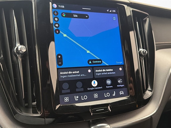 Volvo XC60 25 of 30
