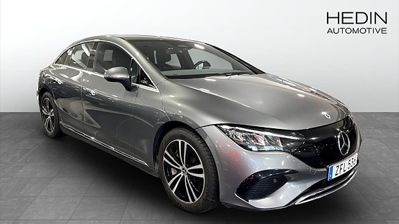 Mercedes-Benz EQE300 2 of 8