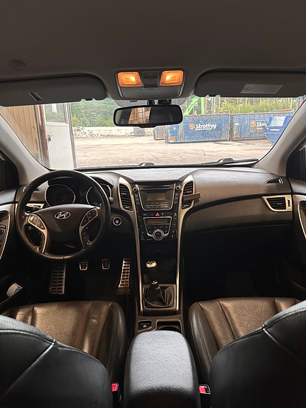 Hyundai i30 7 of 10