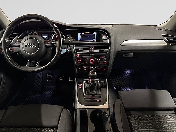 Audi A4 11 of 23