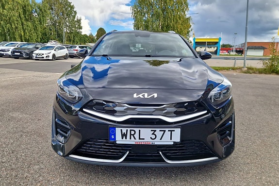 Kia Ceed 13 of 16