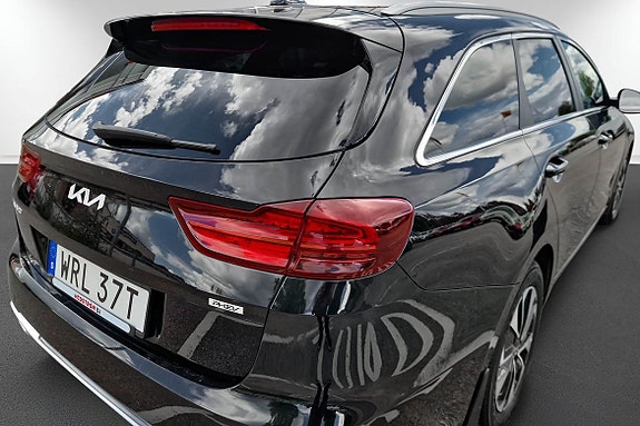 Kia Ceed 9 of 16
