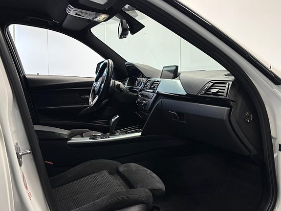 BMW 320d 27 of 29