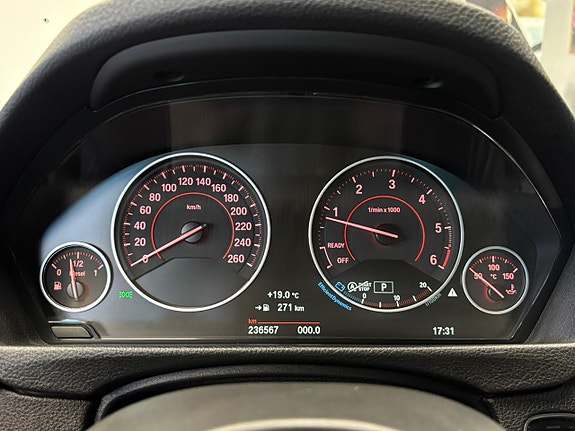 BMW 320d 20 of 29