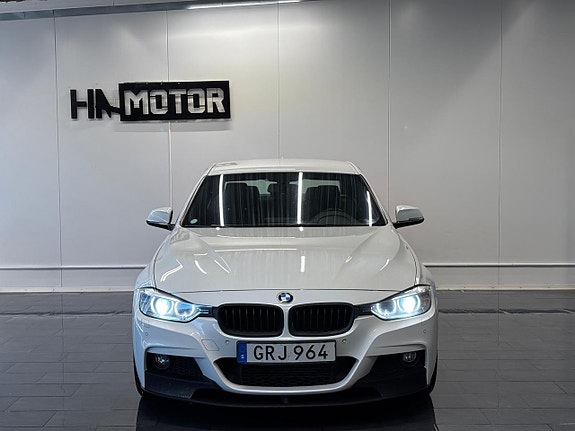 BMW 320d 4 of 29