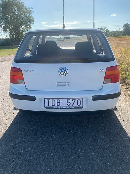 Volkswagen Golf IV 5 of 6