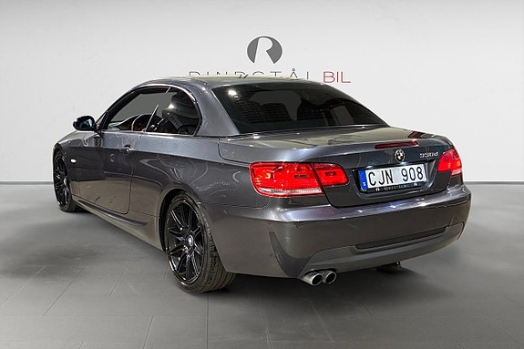 BMW 330d 5 of 18