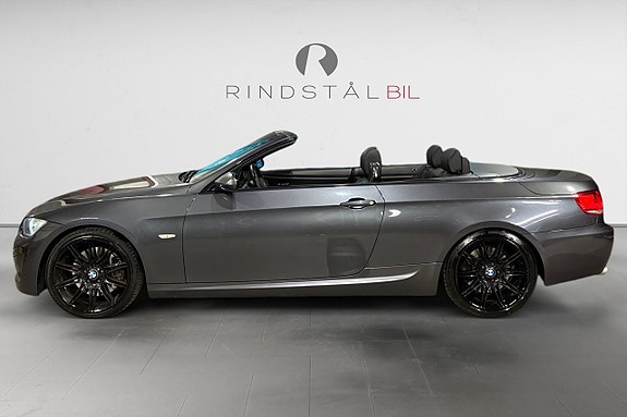 BMW 330d 4 of 18