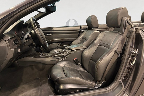 BMW 330d 3 of 18
