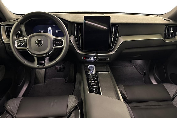 Volvo XC60 9 of 14