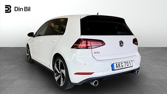 Volkswagen Golf I 3 of 16