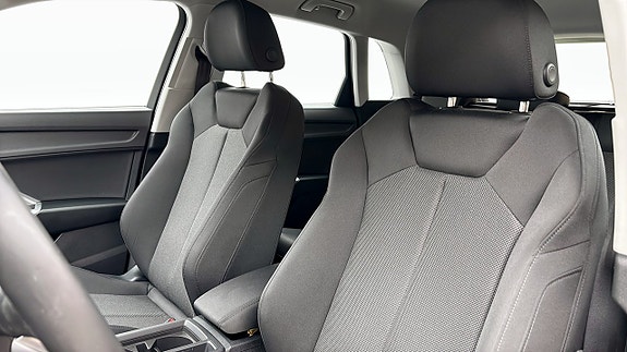 Audi Q3 8 of 16