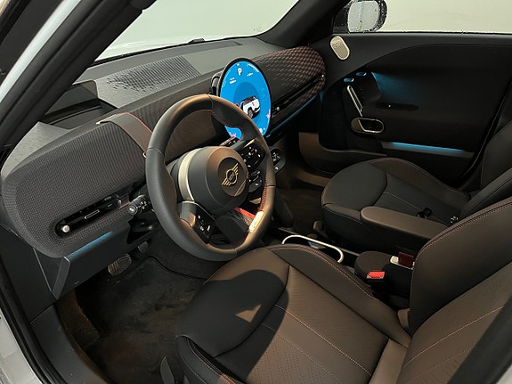 MINI JCW Aceman E 6 of 13