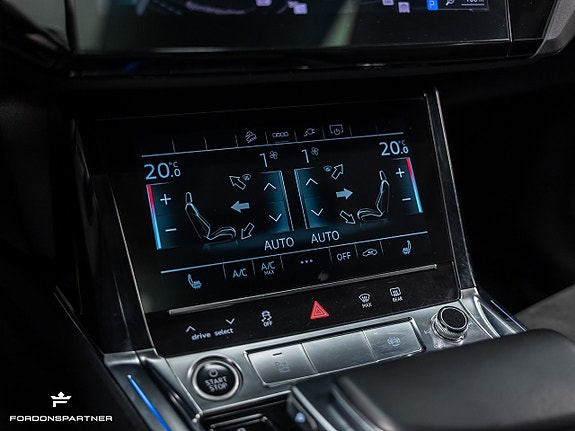 Audi e-tron 25 of 30