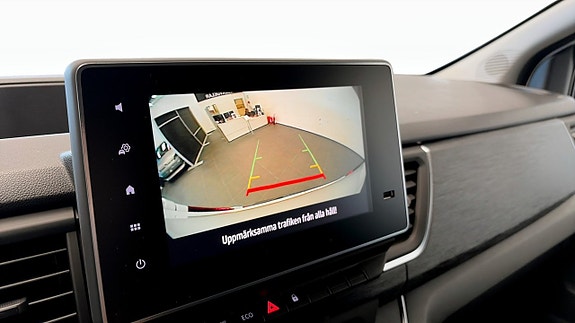 Renault Trafic 17 of 26