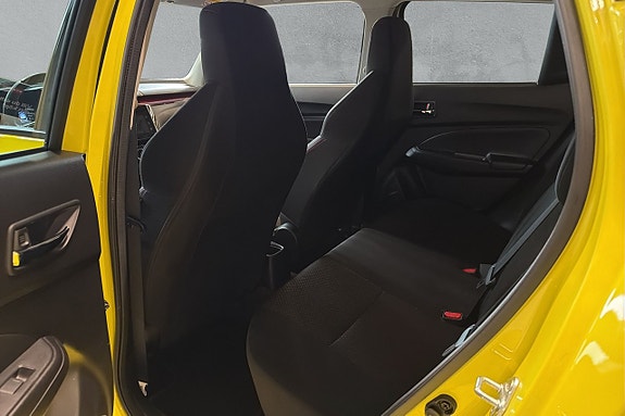 Suzuki Swift 12 of 17
