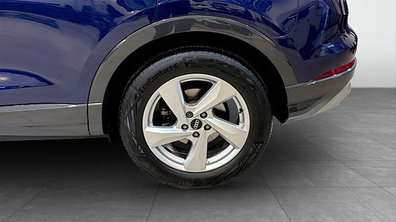Audi Q3 6 of 20