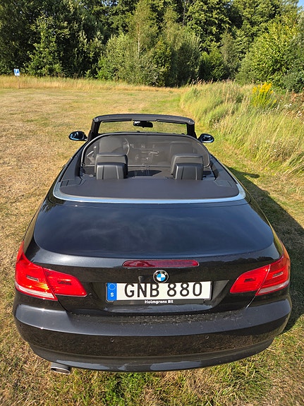 BMW 320d 3 of 6
