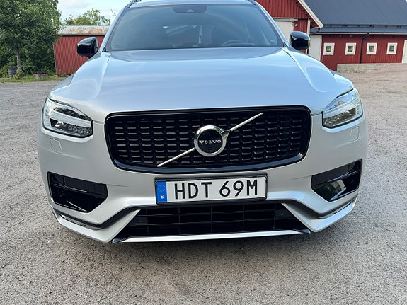 Volvo XC90 3 of 6