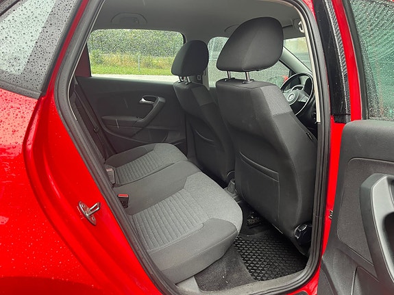 Volkswagen Polo 21 of 22